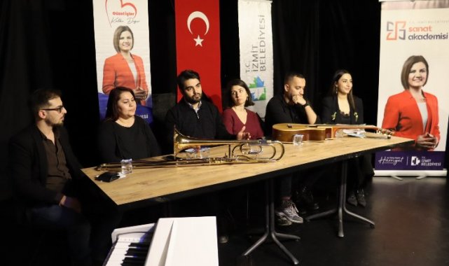 İzmit'te çocuklar sanatla buluşuyor