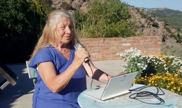 Usta sanatçı Ayla Algan vefat etti