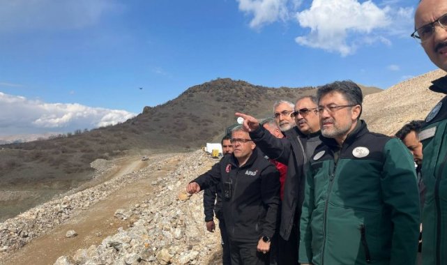 Bakan Özhaseki: İliç'te 9 noktadan numune alınıyor