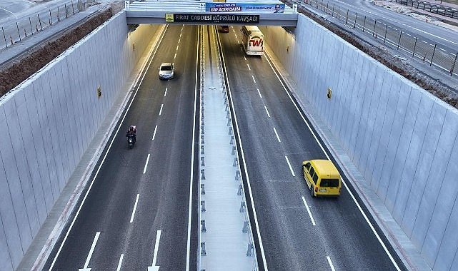 Başkan Altay: “İstanbul Yolu Fırat Caddesi Köprülü Kavşağı Şehrimize Hayırlı Olsun