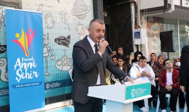 Başkan Büyükakın: "Annelerimize hizmette sınır yok"