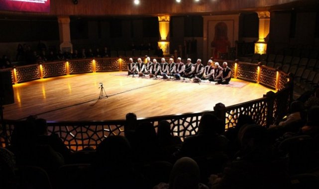 Deprem şehitleri Konya'da anıldı