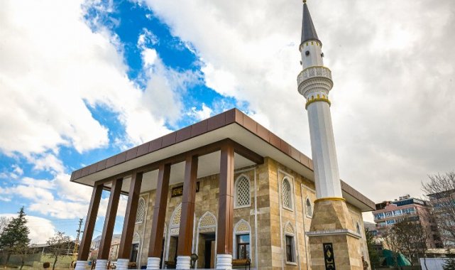 Malatya'da Mehmetçik Camii ibadete açıldı