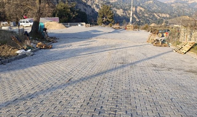 Manisa Karaağaç Mahallesi'nde üst yapı çalışması