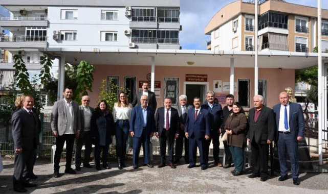 Muhittin Böcek muhtarlarla buluştu