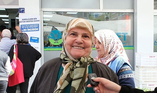 Aydın Büyükşehir Belediye Başkanı Özlem Çerçioğlu tarafından kent genelinde yaşayan 260 binden fazla emekli için başlatılan “Emekli Kart