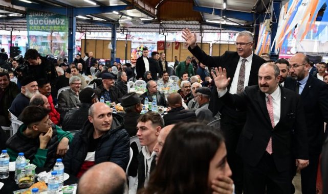 Karacabey'de gönülleri buluşturan iftar sofrası