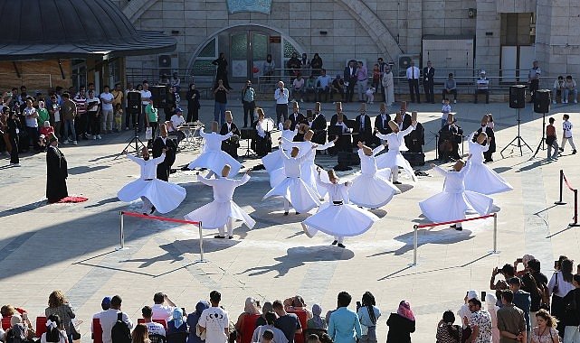 Konya Büyükşehir Belediyesi tarafından Karabük Üniversitesi'nde Sema Ayin-i Şerifi icra edildi