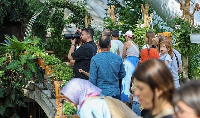 Başkan Pekyatırmacı: “Misafirlerimizi kelebeklerin mucizevi yaşam serüvenine tanıklık etmek için bahçemize davet ediyoruz.