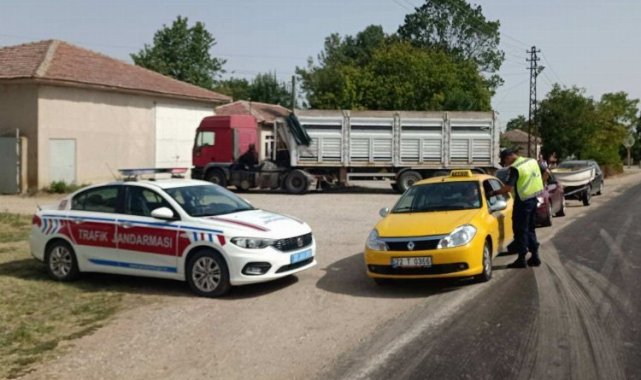 Keşan'da jandarmadan asayiş denetimleri