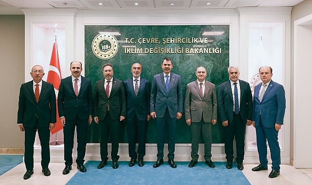 Konya Protokolü Bakan Kurum ile Bakan Memişoğlu'na Hayırlı Olsun Ziyaretinde Bulundu