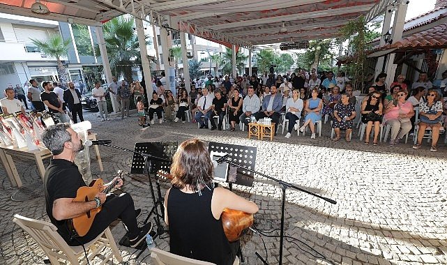 Madımak Katliamı'nın 31.yılında Narlıdere Belediyesi tarafından düzenlenen anma programında duygusal anlar yaşandı