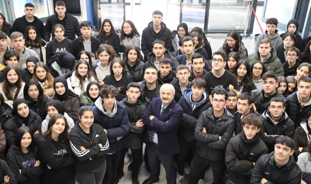 Gebze Güzide Gençlik'te yeni dönem kayıtları başladı