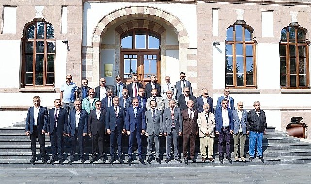 Esnaf Odaları Birliği'nden Ahilik Haftası'nda Konya Büyükşehir'e Ziyaret