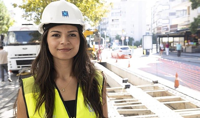 Girne Caddesi'ndeki yağmur suyu mazgalları yenileniyor