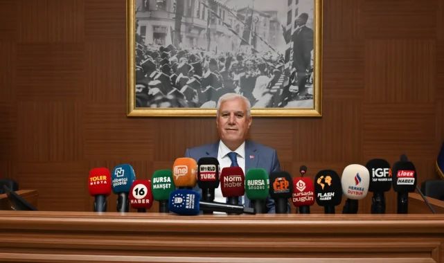 Başkan Bozbey, "Büyükşehir hizmetleri engellenmeye çalışılıyor"