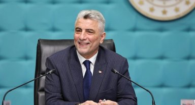 Bakan Bolat'tan üçüncü çeyrek değerlendirmesi