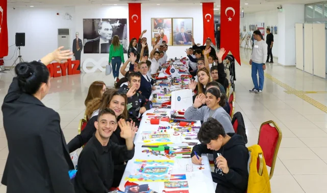 Karabağlar'ın özel çocuklarından Atatürk'e sevgi resimleri