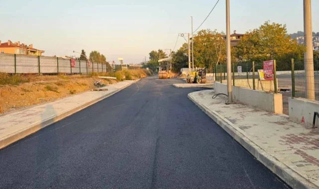 Karamürsel'in yeni otogarına asfalt