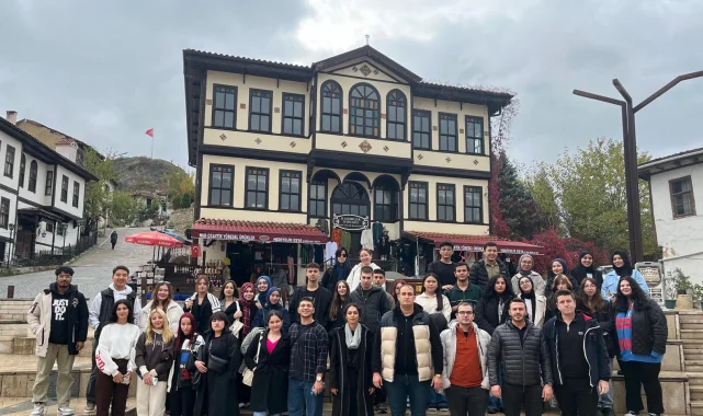 SUBÜ'nün gençleri Sakarya'nın tarihinde yolculuğa çıktı