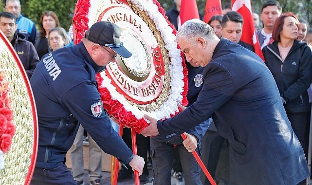 Türkiye Cumhuriyeti'nin kurucusu, Ulu Önderimiz Mustafa Kemal ATATÜRK, vefatının 86. Yılında Bergama'da düzenlenen tören ve programla anıldı.