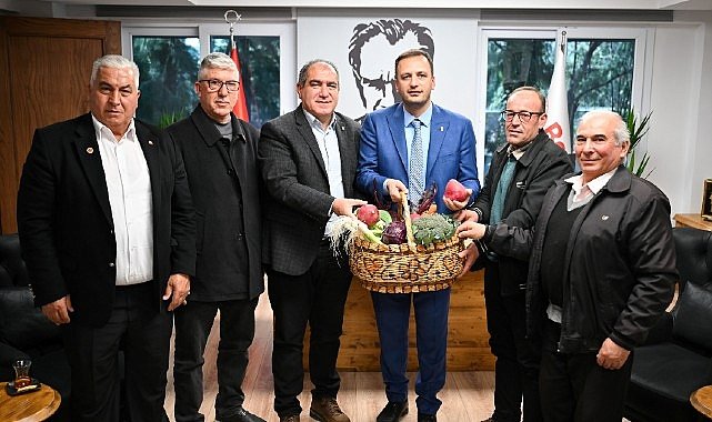 Bornova'da yerel üreticiye tam destek