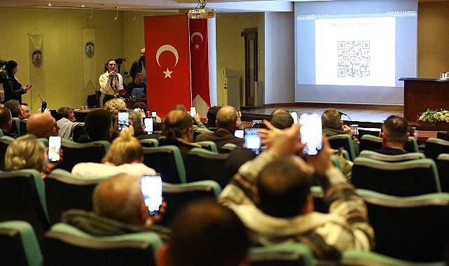 Efes Selçuk'ta çarşı düzenlemeleri için esnafın görüşleri alındı