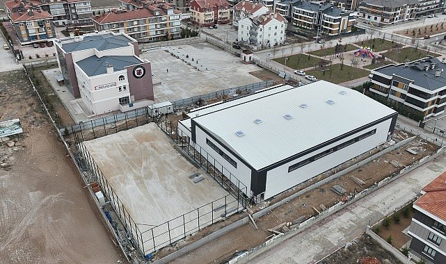 Konya Spor Lisesi Kapalı Spor Salonu ve Suni Çim Saha