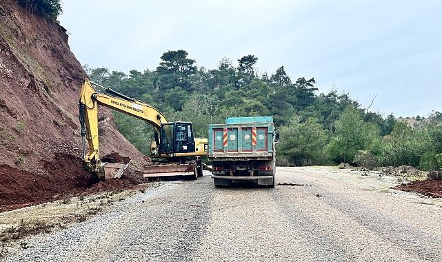 Büyükşehir'in Yol Çalışmaları Hız Kesmeden Sürüyor
