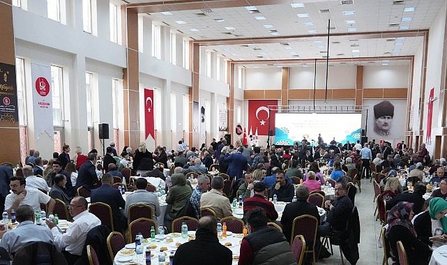 Çorumlular Keçiören'de iftar sofrasında buluştu