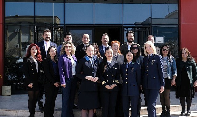 Ege Üniversitesi, 'Havacı Kadınlar Haftası'nı Etkinliklerle Kutladı