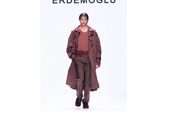 Emre Erdemoğlu'ndan ilk kadın koleksiyonu: