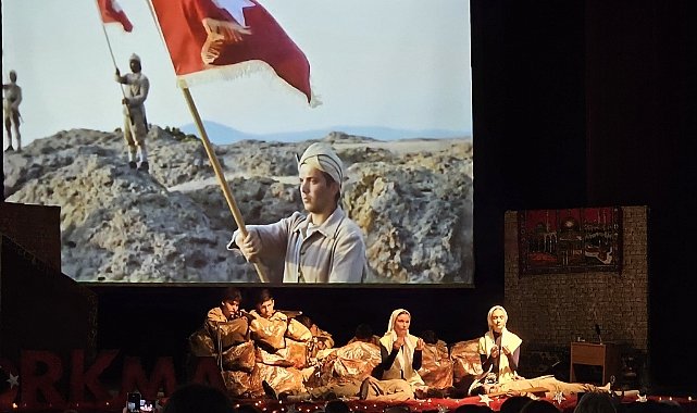 İstiklal marşı ve akif gölçük'te tiyatro sahnesine taşındı