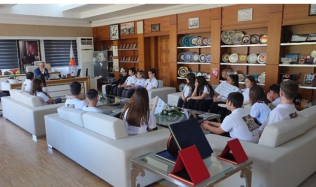PISA sınavında Kemer'i temsil edecekler