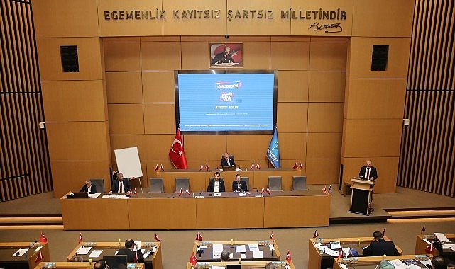Küçükçekmece Belediye Meclisi'nde 2024 yılı faaliyet raporu kabul edildi