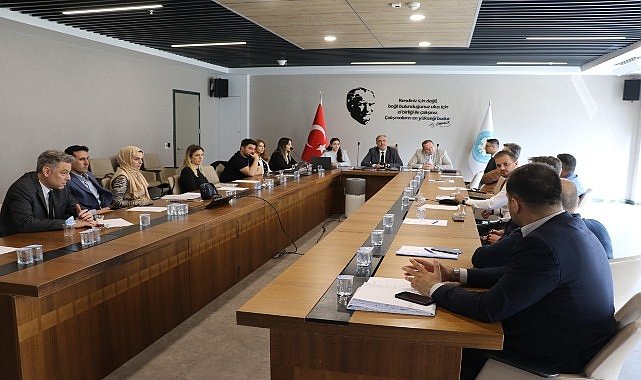 Manisa Enerji Platformu'ndan ilçe belediyelerine güneş enerjisi sistemleri eğitimi