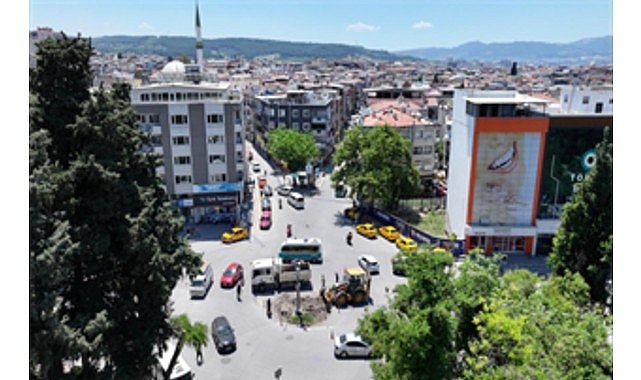 Buca Üçkuyular Meydanı'na yeni trafik düzeni geliyor