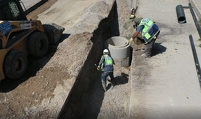 İSU'nun Gölcük Çiftlik Mahallesi'ndeki Altyapı Çalışmaları Tüm Hızıyla Sürüyor
