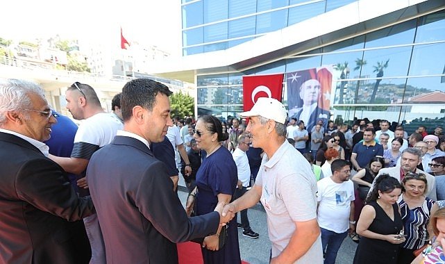 Başkan Önal, personeliyle bayramlaştı