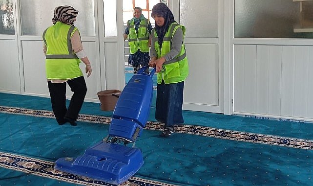 Belediye'den Bayram Temizliği
