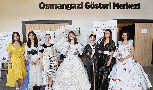 Osmangazi'de öğrenciler atık toplamak için yarıştı