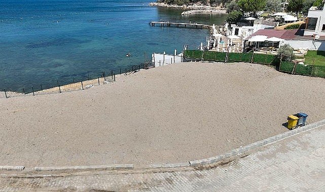 Başkan Deveciler'den Kamusal Dönüşüm Eski Market Yerine Halk Plajı