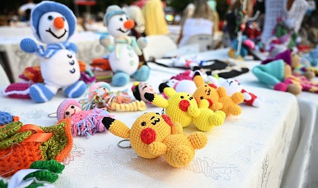 Kemer'de “Üreten Ev Hanımları Kermesi