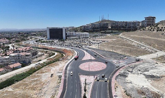 Konya Büyükşehir, Meram Tıp Fakültesi'nde Otopark Giriş Çıkışlarını Daha Güvenli Hale Getirdi