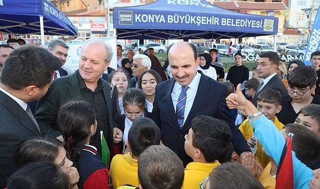 Doğanhisar'a Kazandırılan Meydan Düzenlemesi Hizmete Açıldı