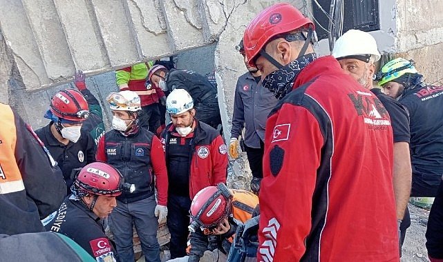 Kartepe'den Dayanışma Eli Gebze'ye Ulaştı