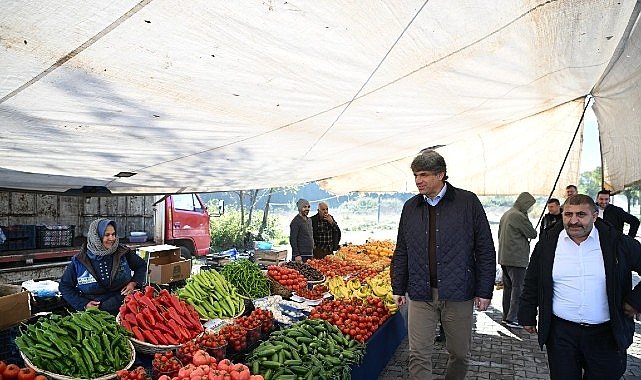 Başkan Kocaman Ataşehir Pazarı'nda Esnafla Bir Araya Geldi