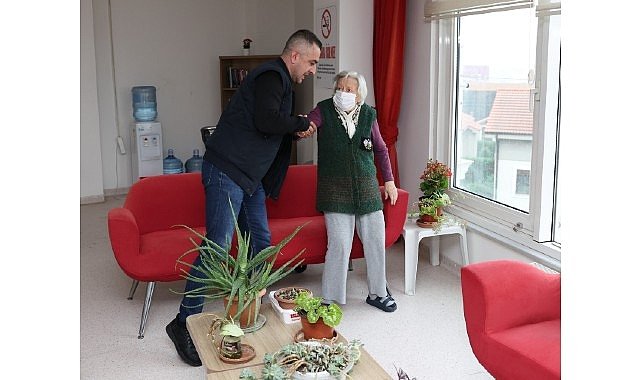 Nilüfer'de huzurevi sakinlerine afet tatbikatı