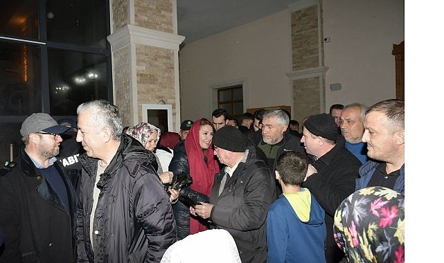 Belediye Başkanı Nergiz Karaağaçlı Öztürk, Regaip Kandili'nde Hemşehrilerimizle Bir Araya Geldi