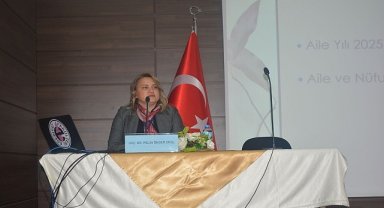 Doç. Dr. Koçoğlu Gündoğdu “Aile kurumundaki değişimi görebilmek doğru adımların atılabilmesi için elzemdir